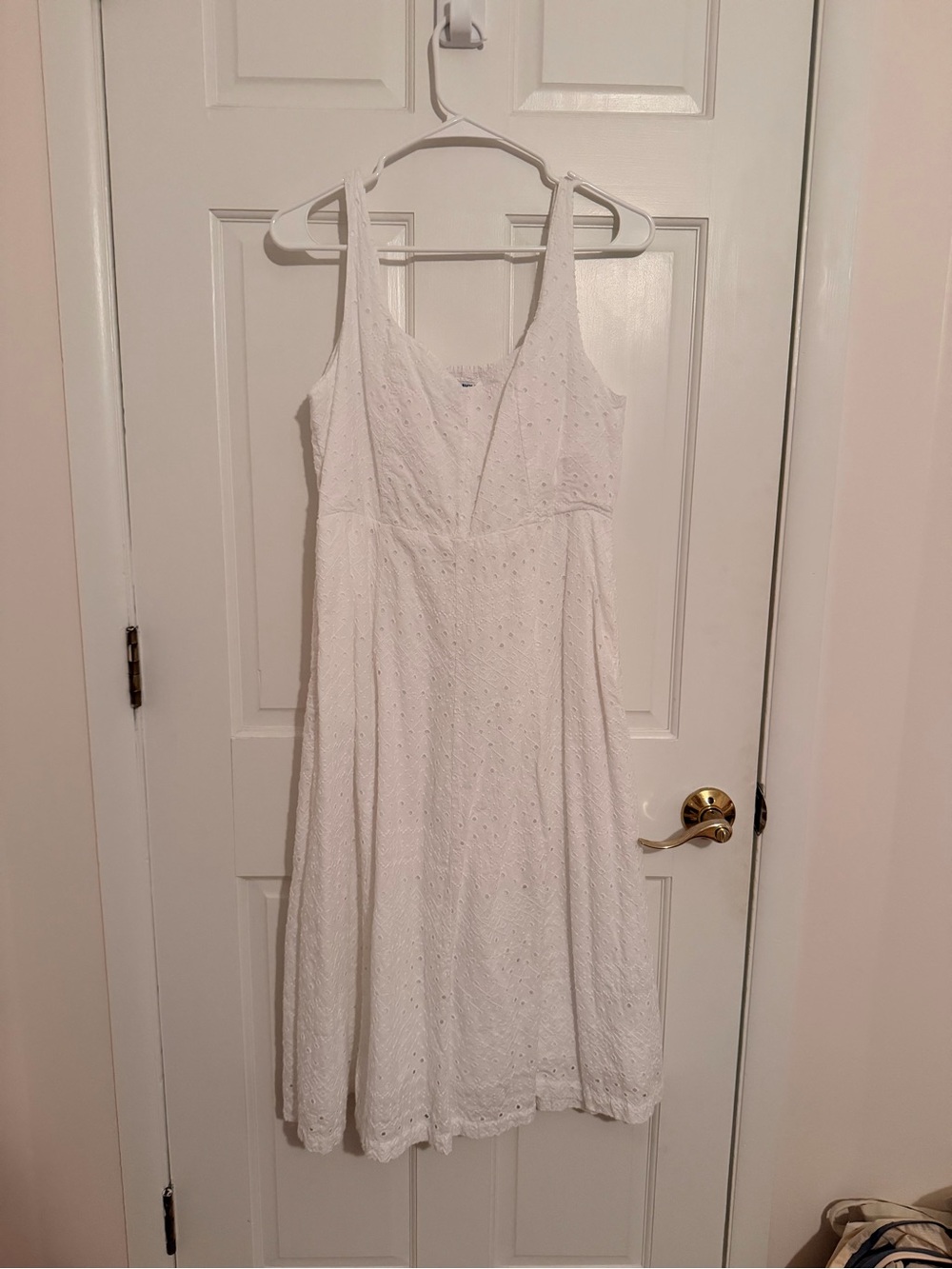 100% Cotton Old Navy White Eyelet Midi Sundress